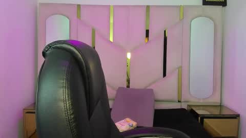 Snapshot of isabellrodriguez18 chatting on March 17, 2026, 3:33 am isabellrodriguez18 online show from March 17, 2026, 3:33 am