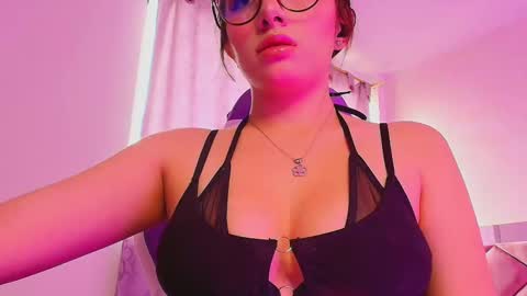 ISABELLA online show from February 21, 2026, 1:01 pm