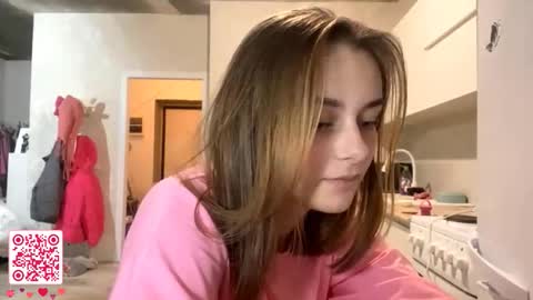 Issa online show from November 26, 2025, 8:32 pm