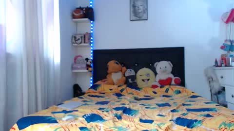 isaxxxth online show from March 12, 2025, 7:59 pm