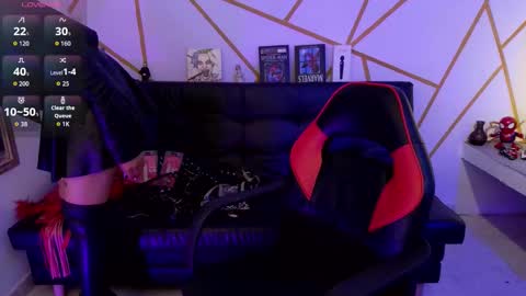 Snapshot of ise_lunny chatting on November 10, 2025, 3:38 am isabela online show from November 10, 2025, 3:38 am