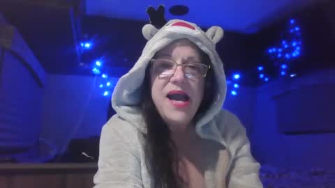 Snapshot of iseestarz420 chatting on December 13, 2024, 12:09 am Iseestarz420 online show from December 13, 2024, 12:09 am