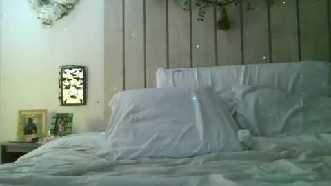 Snapshot of iseestarz420 chatting on September 26, 2025, 3:43 am Iseestarz420 online show from September 26, 2025, 3:43 am