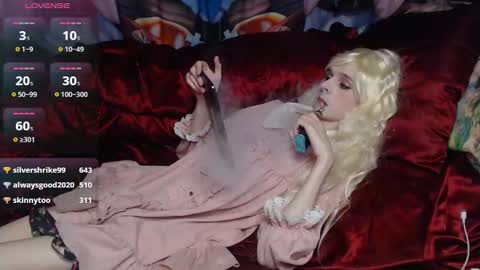 Snapshot of iselestias chatting on September 23, 2025, 10:46 pm Sele online show from September 23, 2025, 10:46 pm