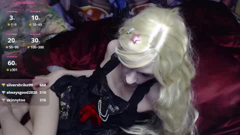 Snapshot of iselestias chatting on September 24, 2025, 11:08 pm Sele online show from September 24, 2025, 11:08 pm