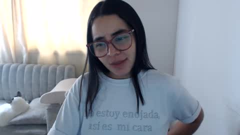 Emma online show from May 25, 2026, 3:07 pm