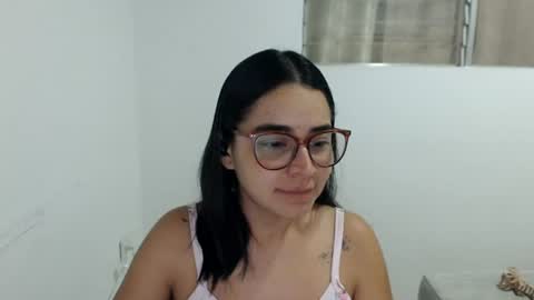 Emma online show from June 17, 2026, 3:42 am