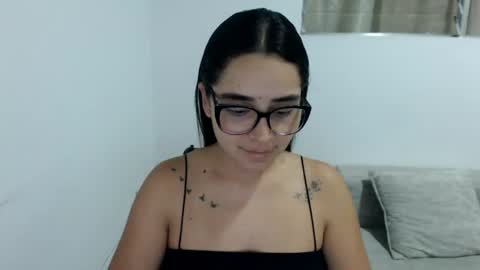 Emma online show from July 9, 2026, 3:32 am