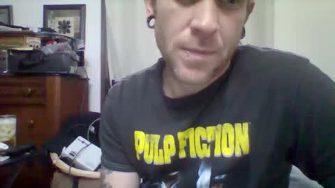 Snapshot of ishouldntbeonhereagain chatting on December 2, 2024, 9:35 am Daddy Master Master Daddy online show from December 2, 2024, 9:35 am