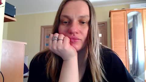 isingle_mom online show from March 25, 2026, 7:58 am