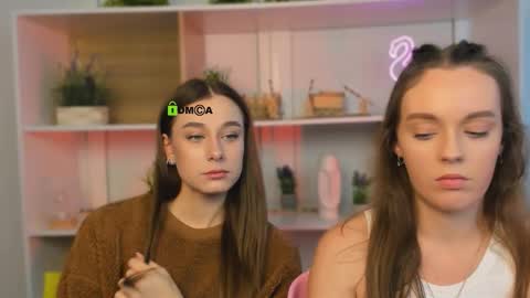 Snapshot of isla_dior chatting on October 2, 2025, 8:43 am isla_dior online show from October 2, 2025, 8:43 am