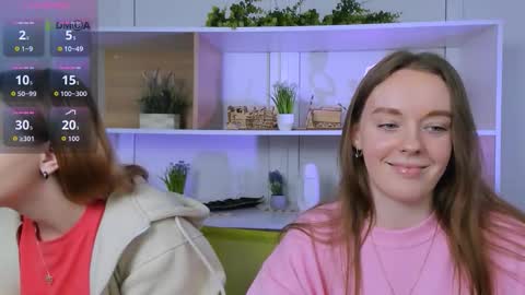 Snapshot of isla_dior chatting on October 10, 2025, 8:46 am isla_dior online show from October 10, 2025, 8:46 am