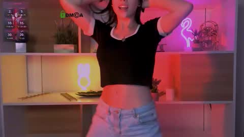 Snapshot of isla_dior chatting on November 7, 2025, 3:56 pm isla_dior online show from November 7, 2025, 3:56 pm