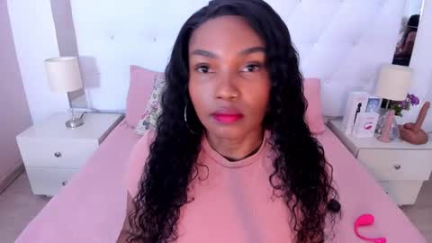 Vanessa online show from October 8, 2025, 11:19 am