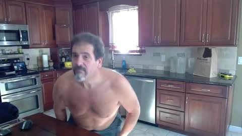 Snapshot of islandguy70 chatting on October 26, 2025, 3:29 pm Jim online show from October 26, 2025, 3:29 pm