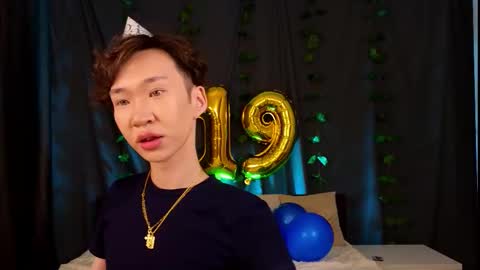 Takumi online show from November 19, 2025, 3:06 am