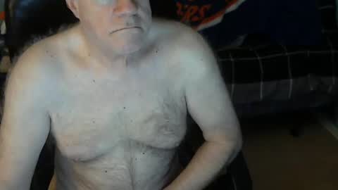 Snapshot of islesman22 chatting on December 30, 2024, 10:53 am islesman22 online show from December 30, 2024, 10:53 am