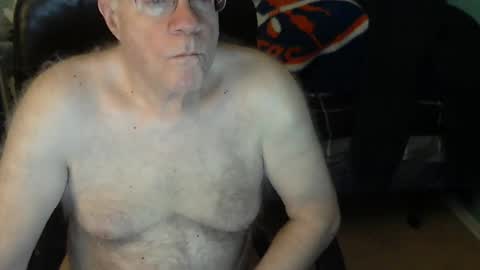 islesman22 online show from February 10, 2025, 10:20 am