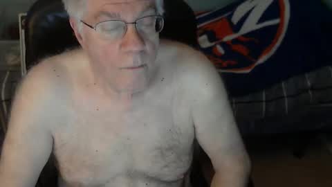 Snapshot of islesman22 chatting on February 14, 2026, 11:40 am islesman22 online show from February 14, 2026, 11:40 am