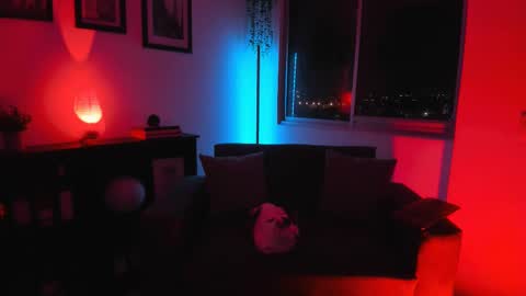 Snapshot of isnotforeveryone chatting on March 8, 2025, 11:49 pm Julyane online show from March 8, 2025, 11:49 pm