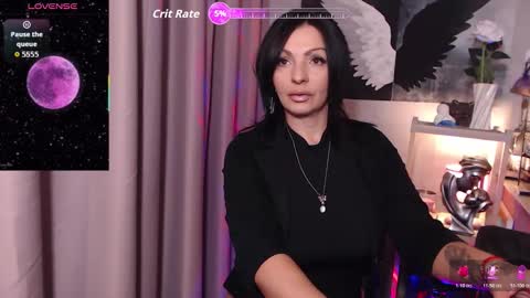 Snapshot of israakarmaa chatting on November 4, 2025, 5:50 am Rebecca online show from November 4, 2025, 5:50 am