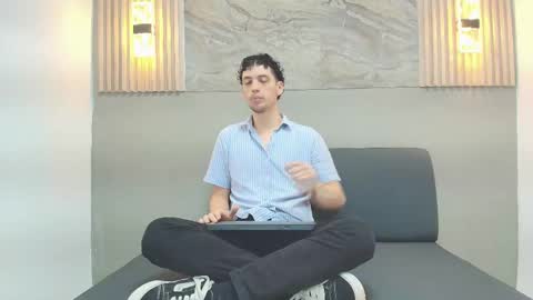 Snapshot of israel_gray chatting on October 7, 2025, 7:11 pm Israel online show from October 7, 2025, 7:11 pm