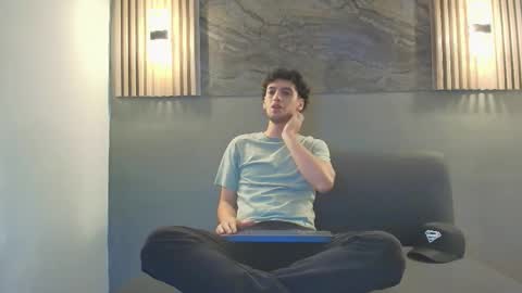 Snapshot of israel_gray chatting on October 11, 2025, 12:04 pm Israel online show from October 11, 2025, 12:04 pm