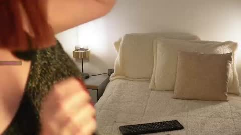 Snapshot of issa_baby_ chatting on July 4, 2026, 4:29 am issa baby online show from July 4, 2026, 4:29 am