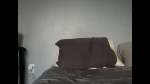 Snapshot of issalooker chatting on December 16, 2024, 9:52 pm Marshall online show from December 16, 2024, 9:52 pm