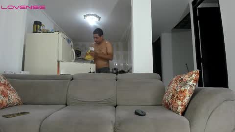 Snapshot of issalovexxx chatting on November 7, 2025, 7:47 pm Isabella online show from November 7, 2025, 7:47 pm