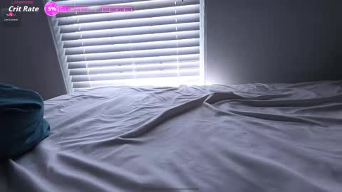 Iss femboy  full exclusive vids  online show from March 27, 2026, 8:19 pm