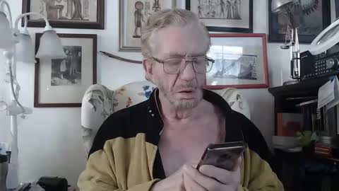ImYourBitch online show from April 12, 2026, 6:35 pm