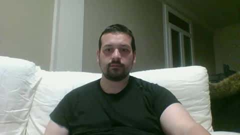 Snapshot of italianbigboy932 chatting on April 15, 2026, 10:32 pm italianbigboy932 online show from April 15, 2026, 10:32 pm