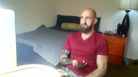 Snapshot of italjock24 chatting on September 28, 2025, 9:09 pm BearlyLoganFL online show from September 28, 2025, 9:09 pm