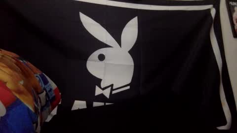 itallianstallion18 online show from April 16, 2026, 3:24 pm