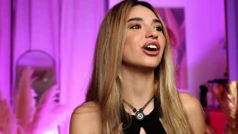 italy_baby online show from May 4, 2026, 6:48 pm
