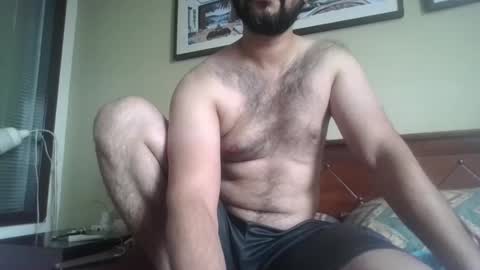 Snapshot of its_me_2323 chatting on March 9, 2025, 8:40 am its_me_2323 online show from March 9, 2025, 8:40 am