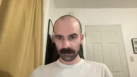 Snapshot of its_me_adam_9 chatting on November 10, 2025, 5:06 am its_me_adam_9 online show from November 10, 2025, 5:06 am