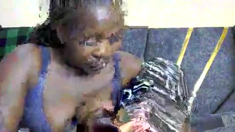 BigAss horny online show from September 17, 2025, 3:46 pm