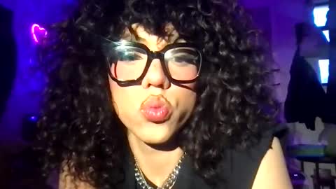 itsariessecrets online show from February 1, 2025, 12:07 am