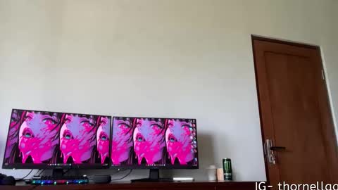 Snapshot of itslunaaaaa chatting on March 3, 2026, 1:01 am Luna online show from March 3, 2026, 1:01 am