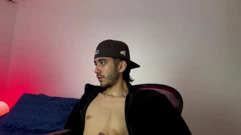 itsmartin_ online show from February 17, 2026, 2:30 am