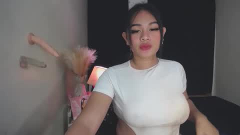 Snapshot of itsme_jazzy chatting on November 9, 2025, 4:27 pm JAZ online show from November 9, 2025, 4:27 pm