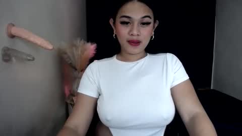 Snapshot of itsme_jazzy chatting on November 10, 2025, 8:02 am JAZ online show from November 10, 2025, 8:02 am