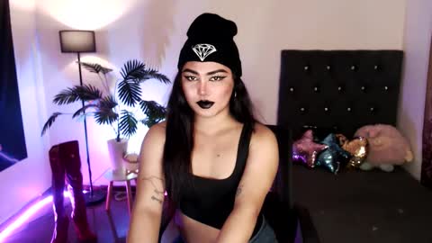 Snapshot of itsmemoiraa69 chatting on March 2, 2026, 6:37 pm itsmemoiraa69 online show from March 2, 2026, 6:37 pm