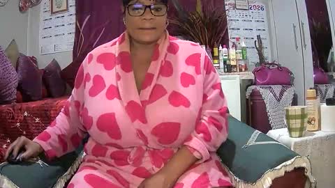 itumeleng74 online show from May 12, 2026, 8:06 pm