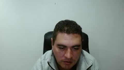 Snapshot of ivan_sexyx chatting on January 25, 2025, 3:40 am Ivan M online show from January 25, 2025, 3:40 am