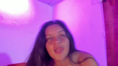 ivannaa18 online show from June 13, 2026, 3:26 am