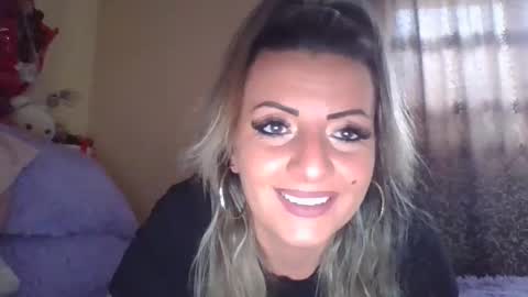 Ivanna online show from October 15, 2025, 10:59 am