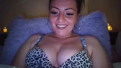 Ivanna online show from October 15, 2025, 11:05 pm